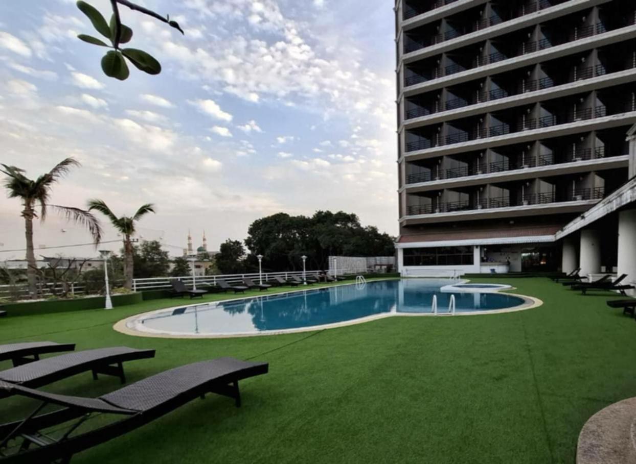 First Pacific Cirrus Hotel Pattaya Exterior foto